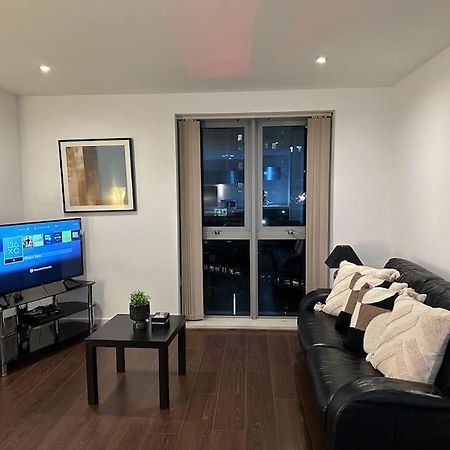 Heart Of Bham Free Parking - Walk To Everything/1 Min From New St Station Birmingham Esterno foto