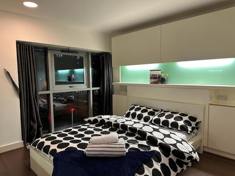Heart Of Bham Free Parking - Walk To Everything/1 Min From New St Station Birmingham Esterno foto